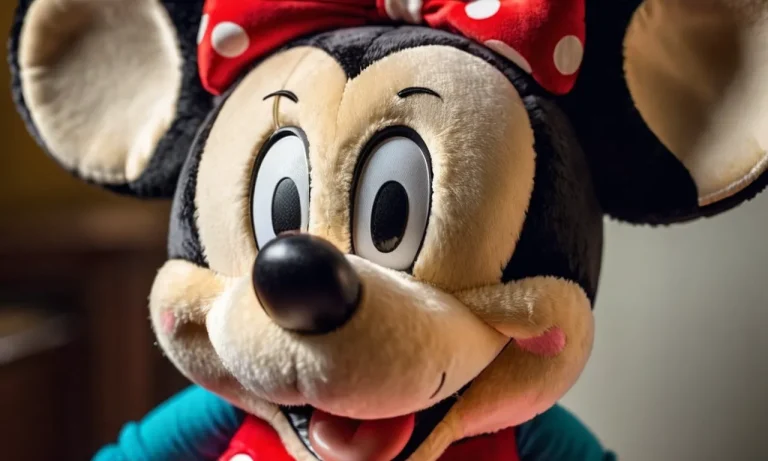 I Tested And Reviewed 10 Best Mickey Mouse Stuffed Animal (2023)